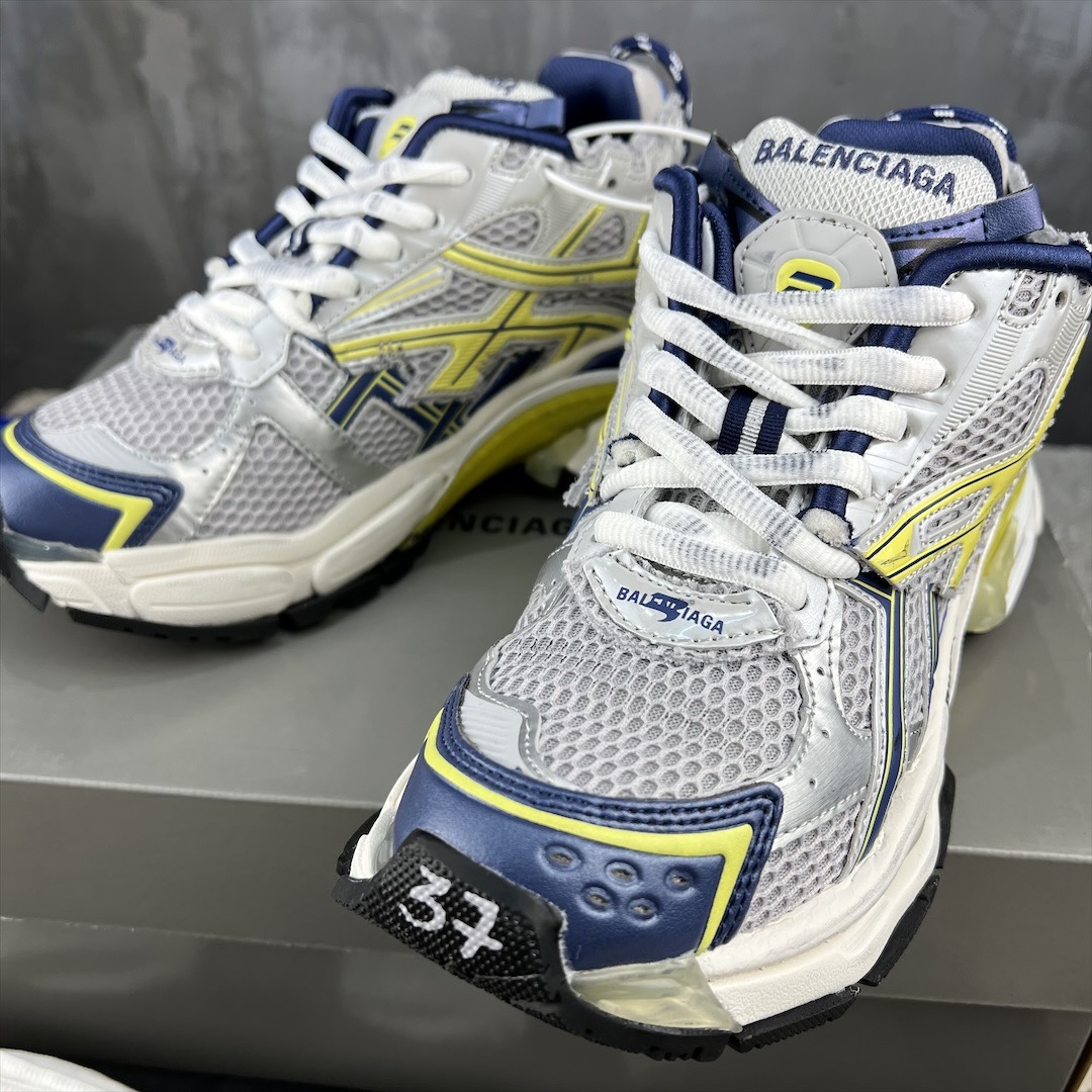 BALENCIAGA RUNNER