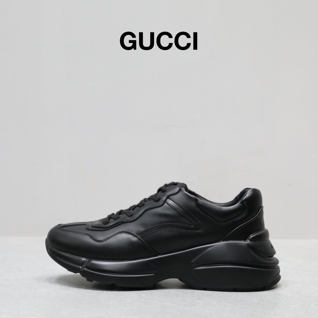 GUCCI SNEAKER