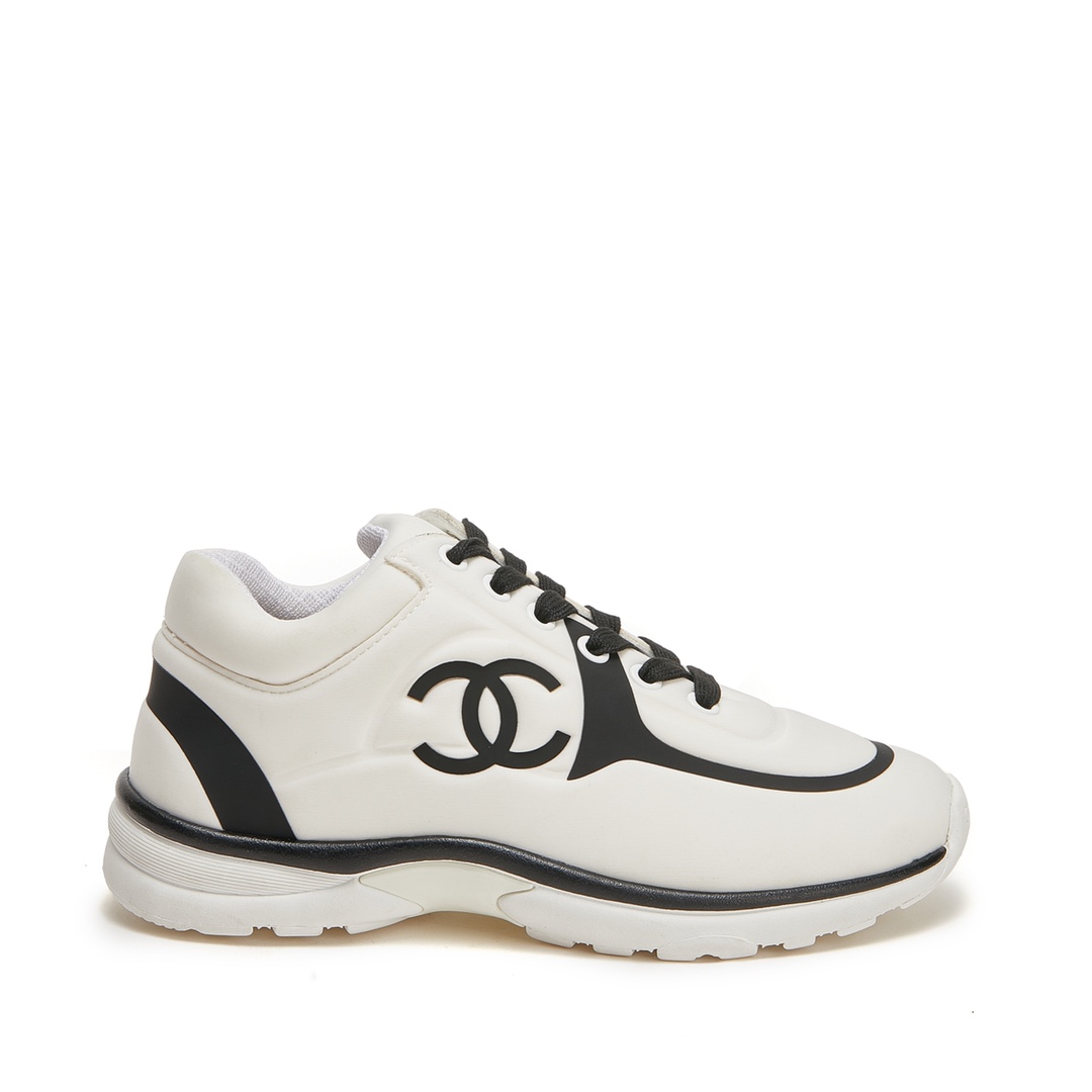 CHANEL SNEAKER