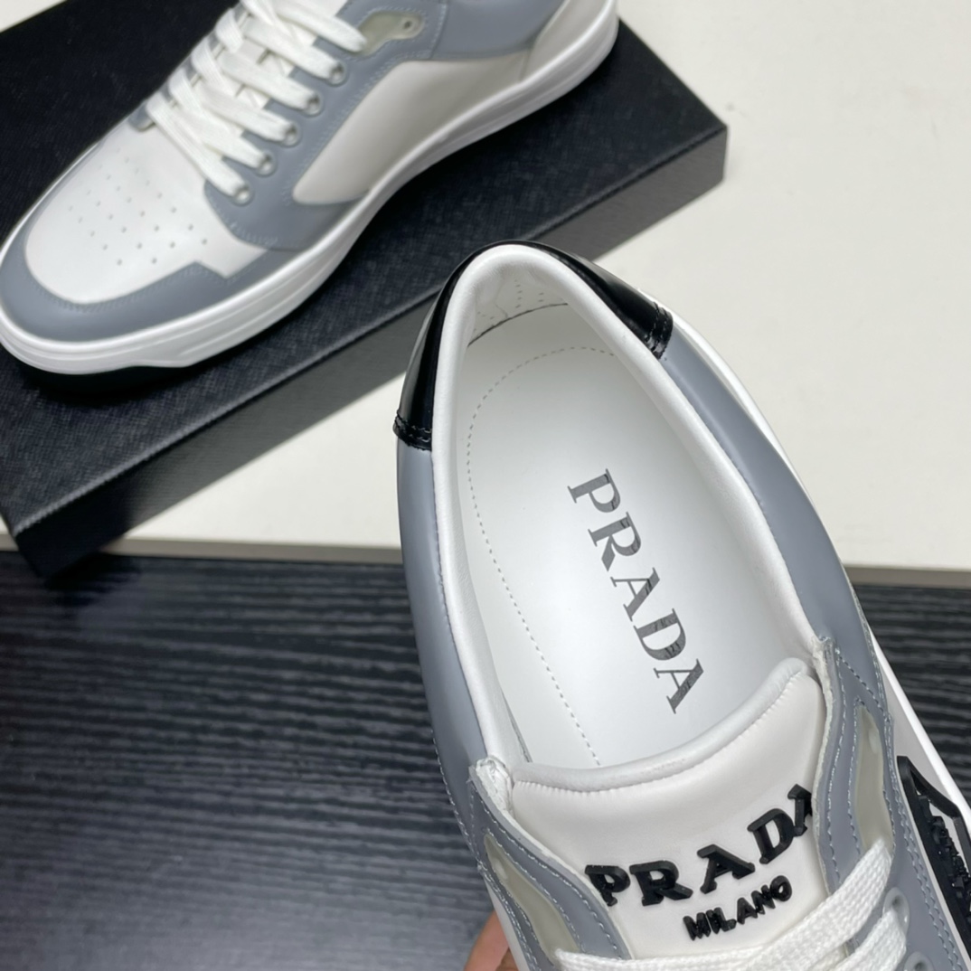 PRADA