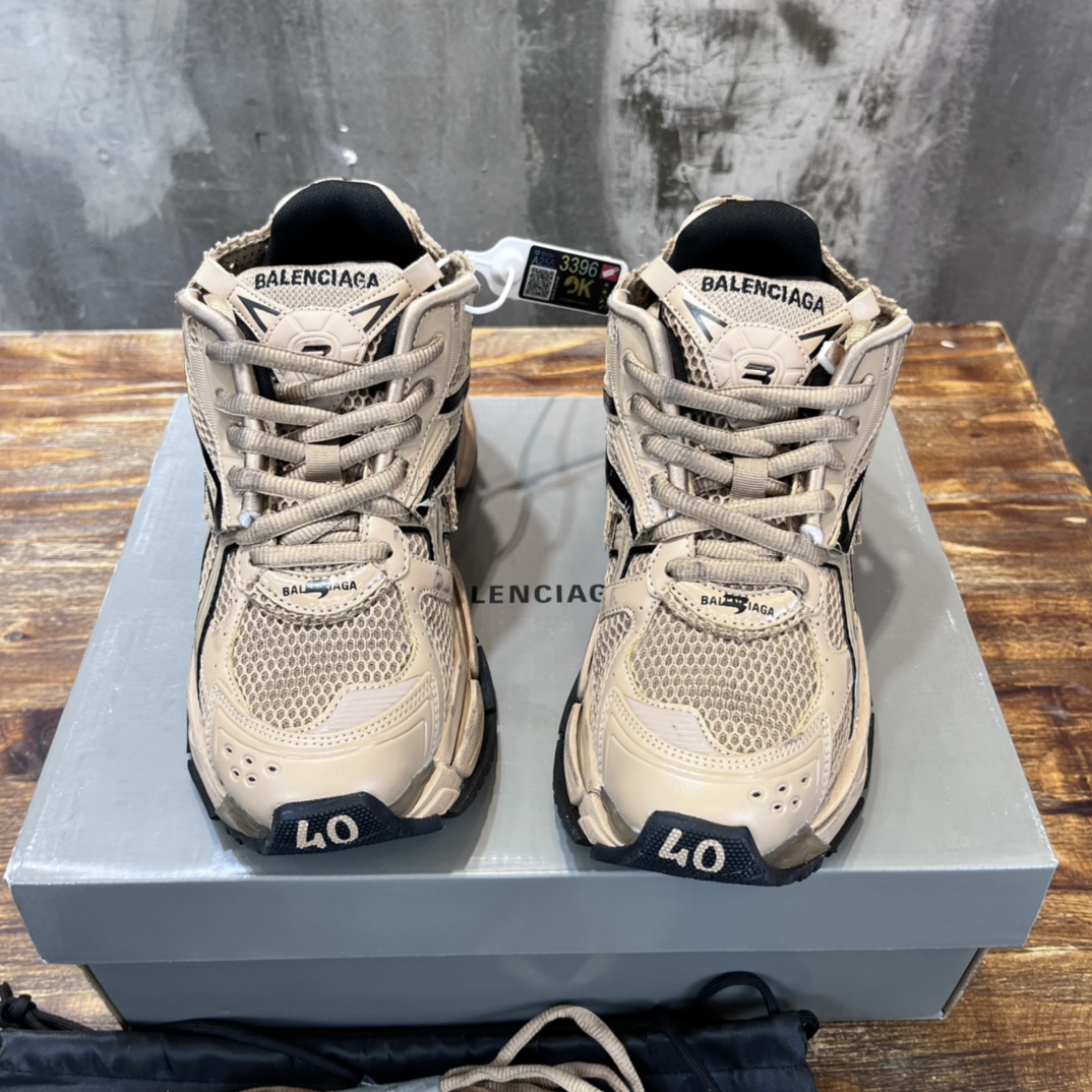 BALENCIAG RUNNER