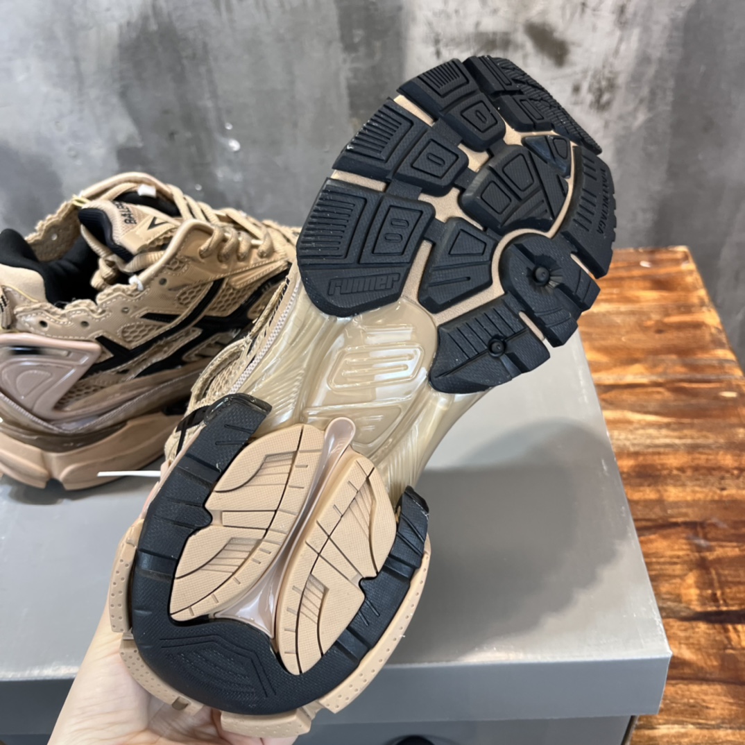 BALENCIAG RUNNER