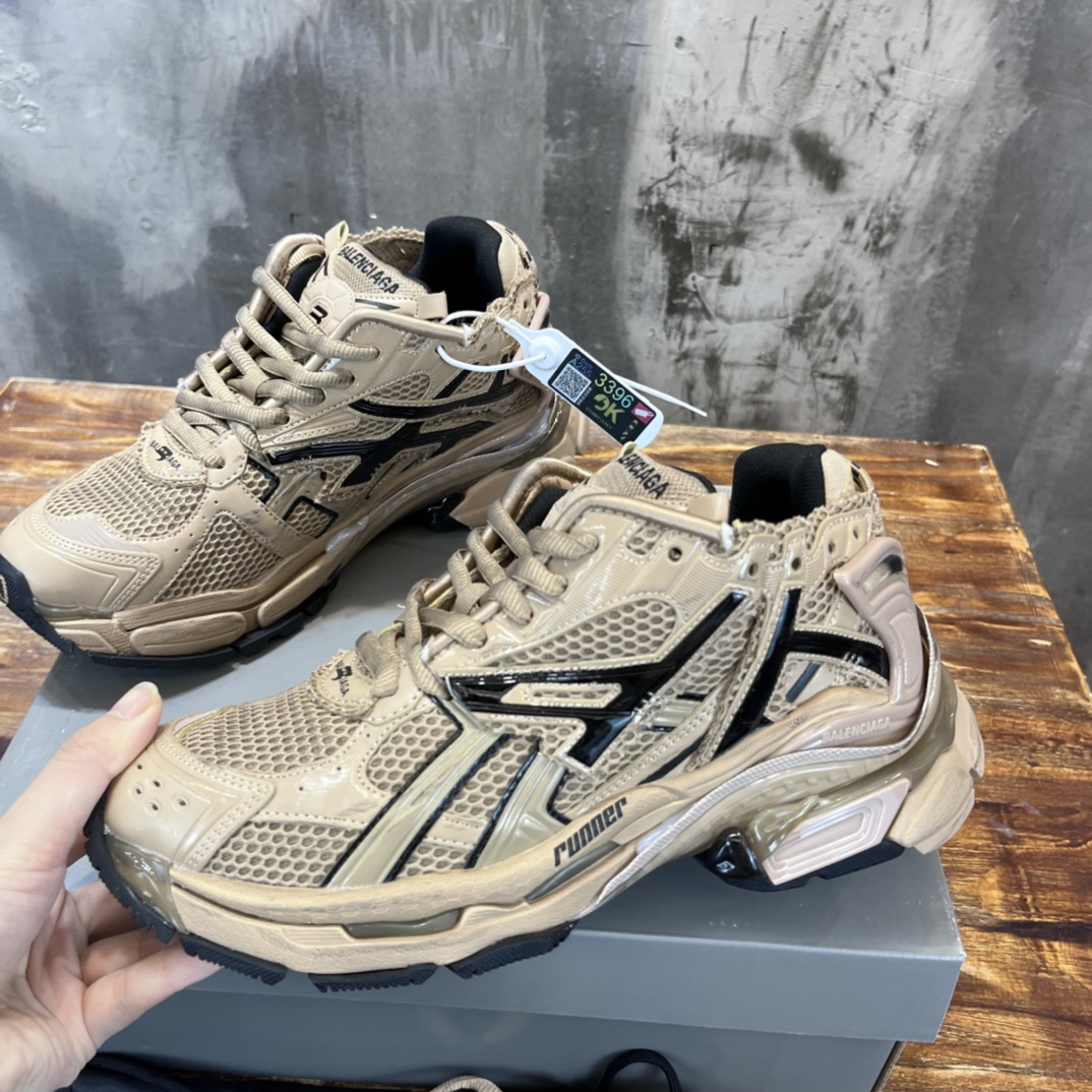 BALENCIAG RUNNER