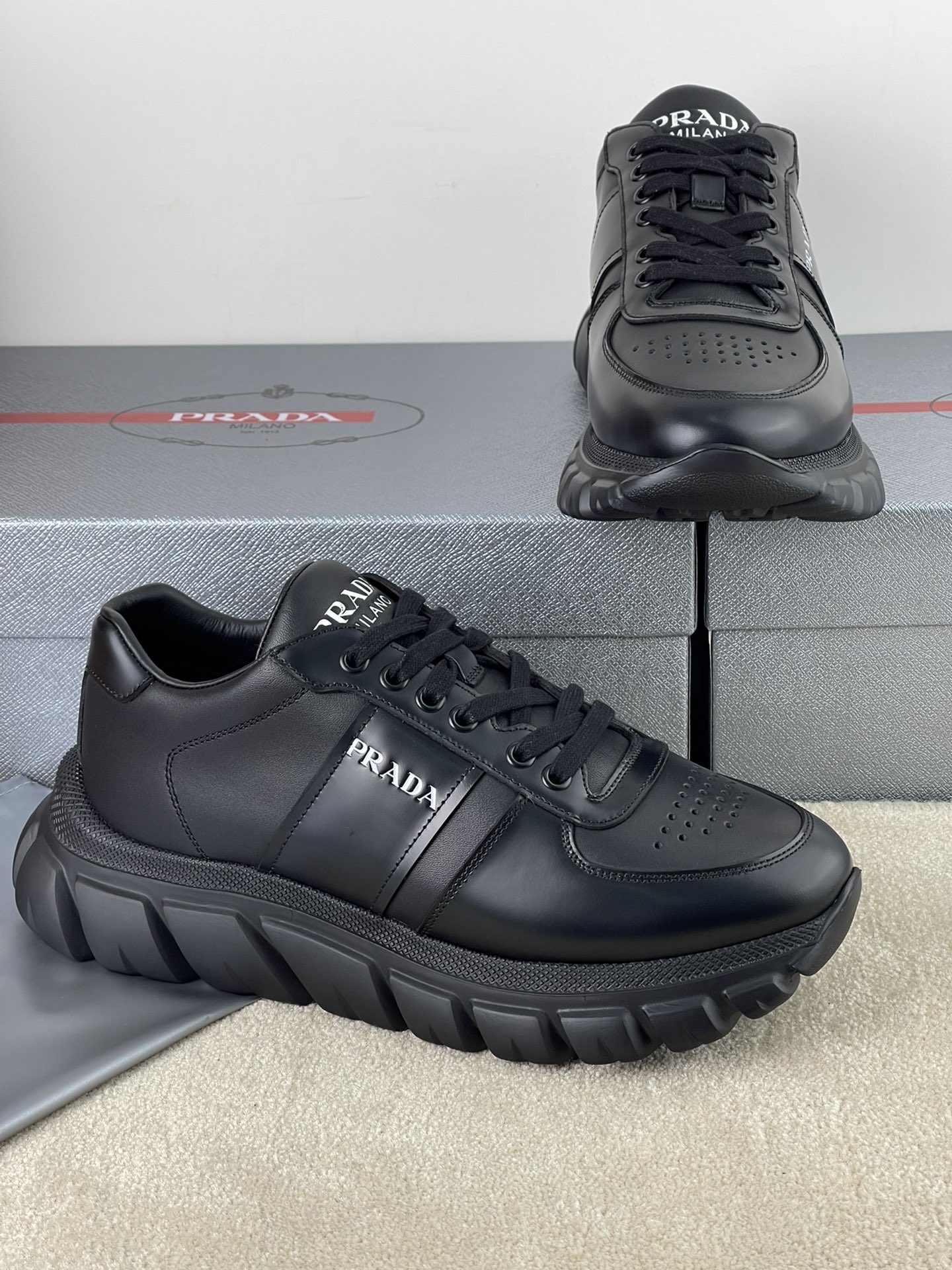 PRADA