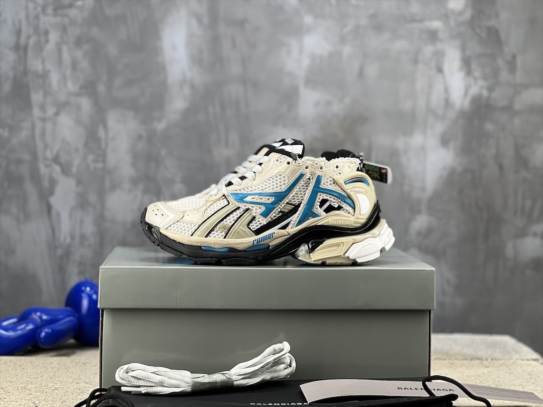 BALENCIAGA RUNNER