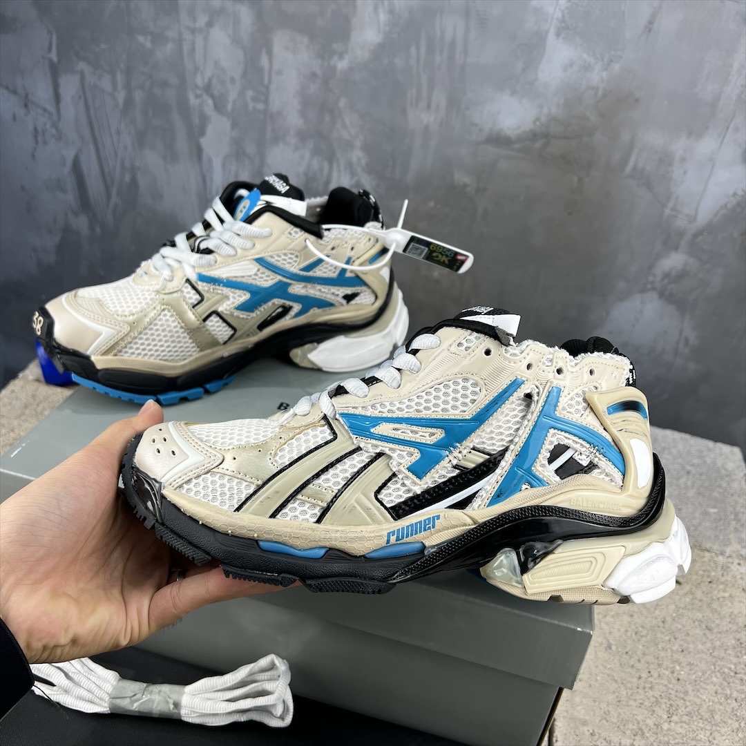 BALENCIAGA RUNNER
