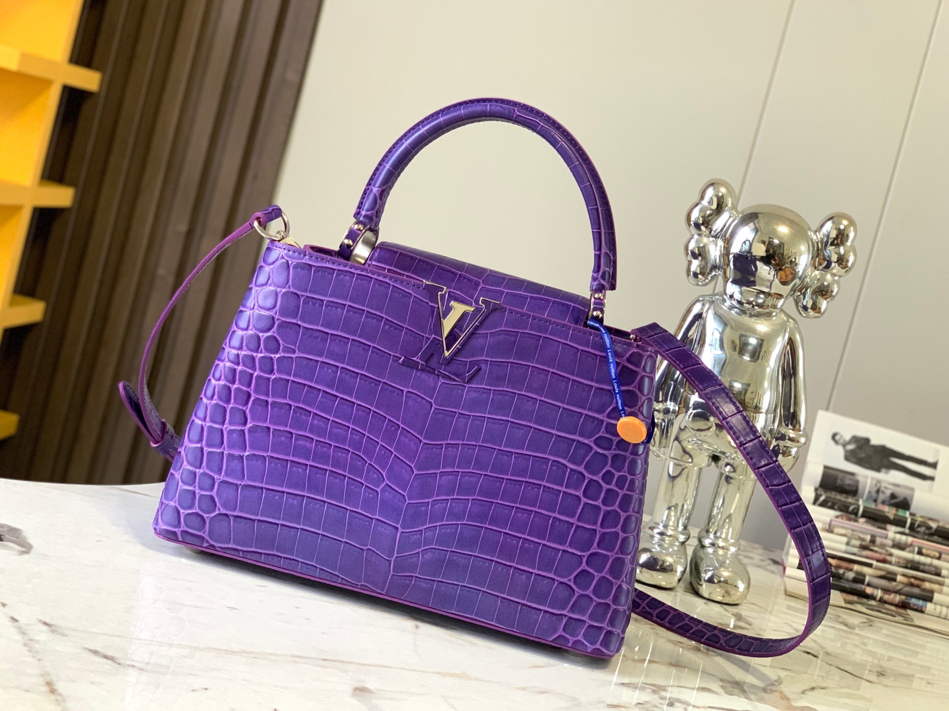 LV Capucines