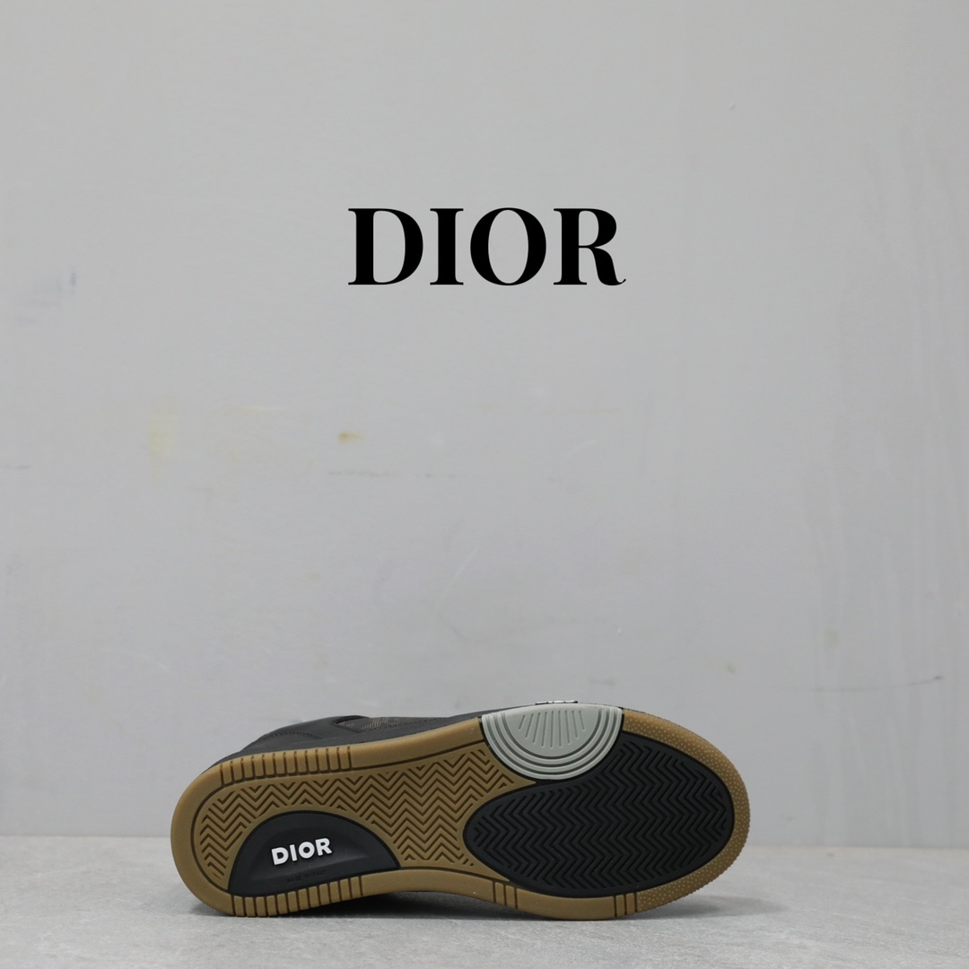 DIOR B27