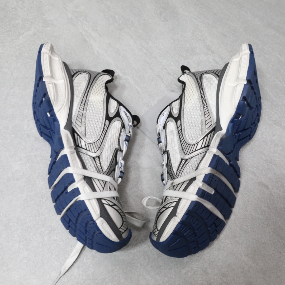 BALENCIAG TRACK