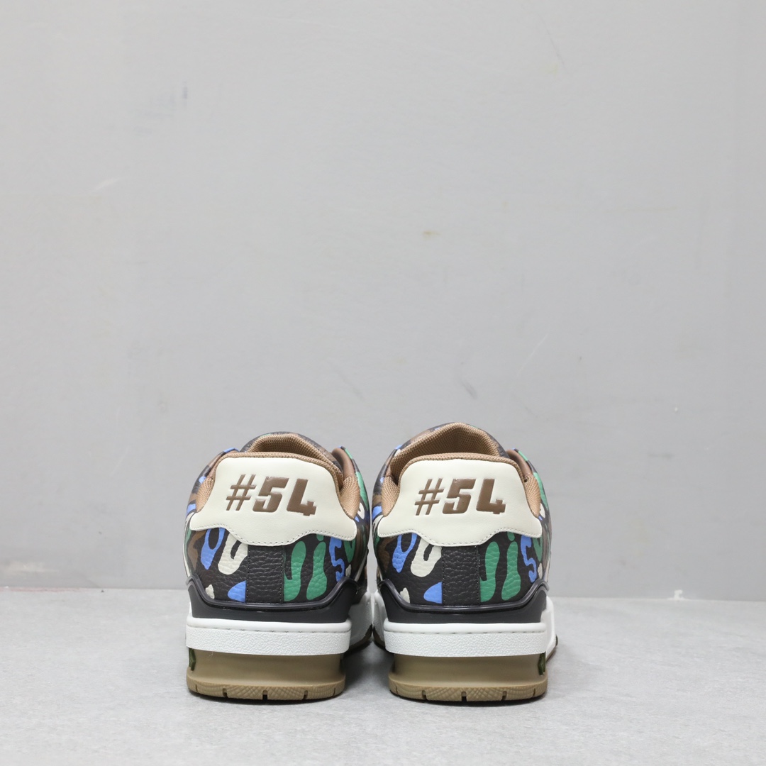LV TRAINER
