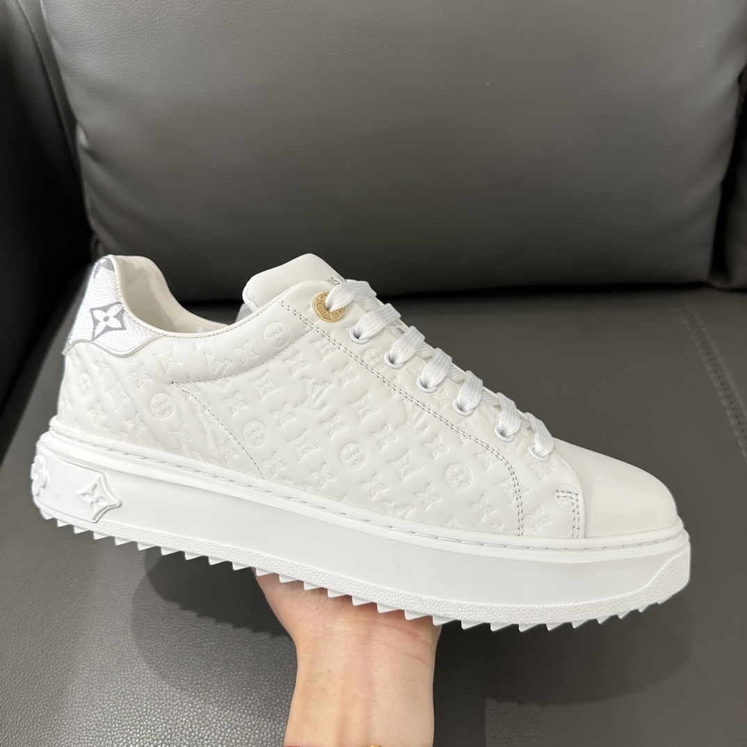 LV SNEAKER