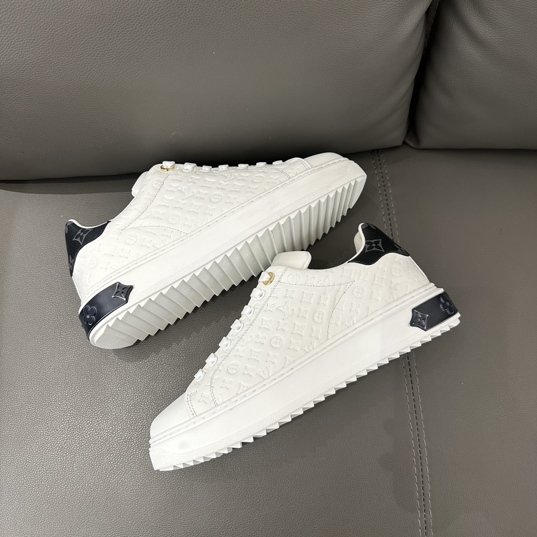 LV SNEAKER