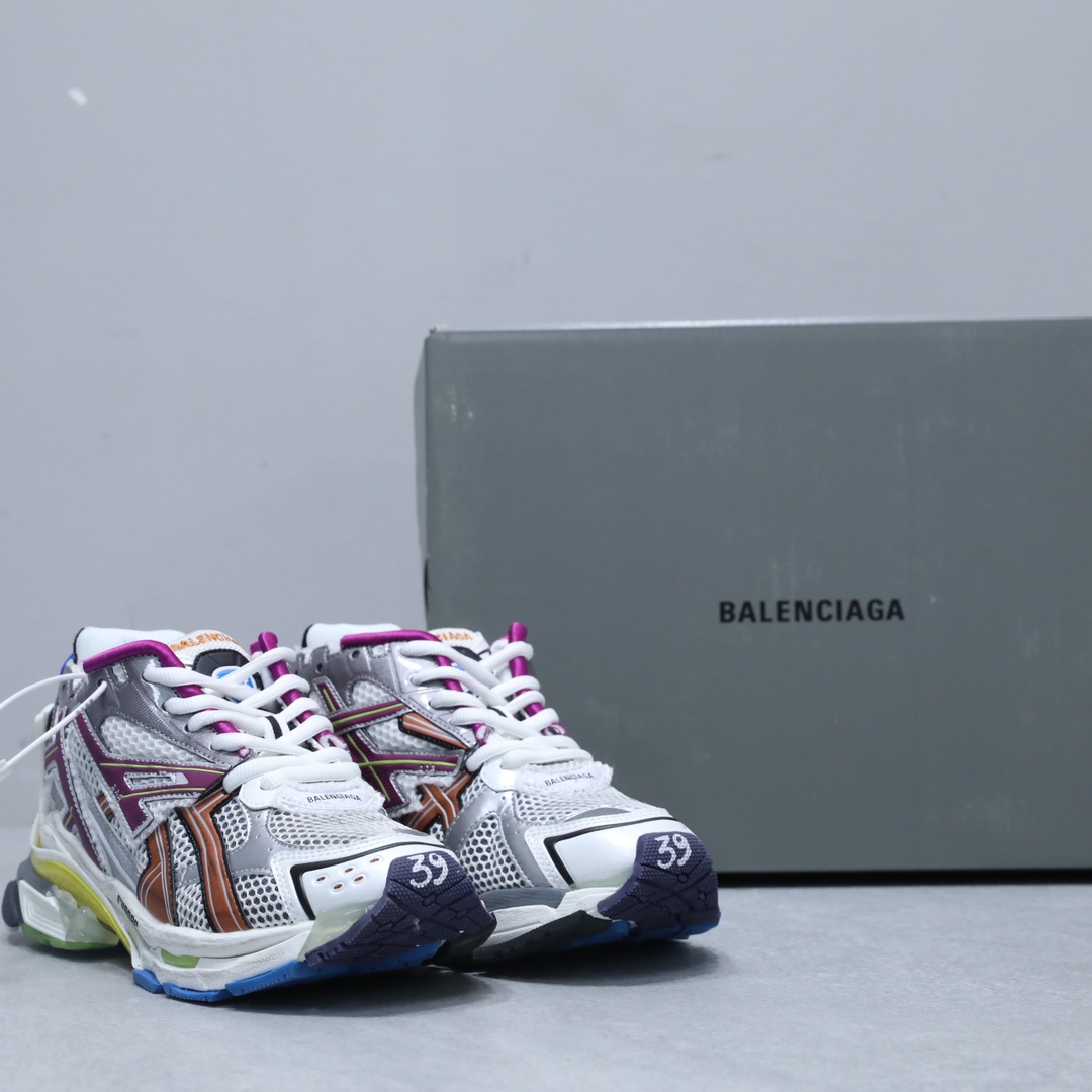 BALENCIAGA RUNNER