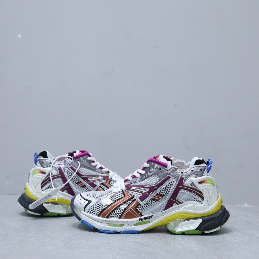 BALENCIAGA RUNNER