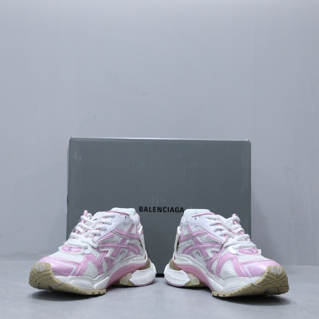 BALENCIAGA RUNNER