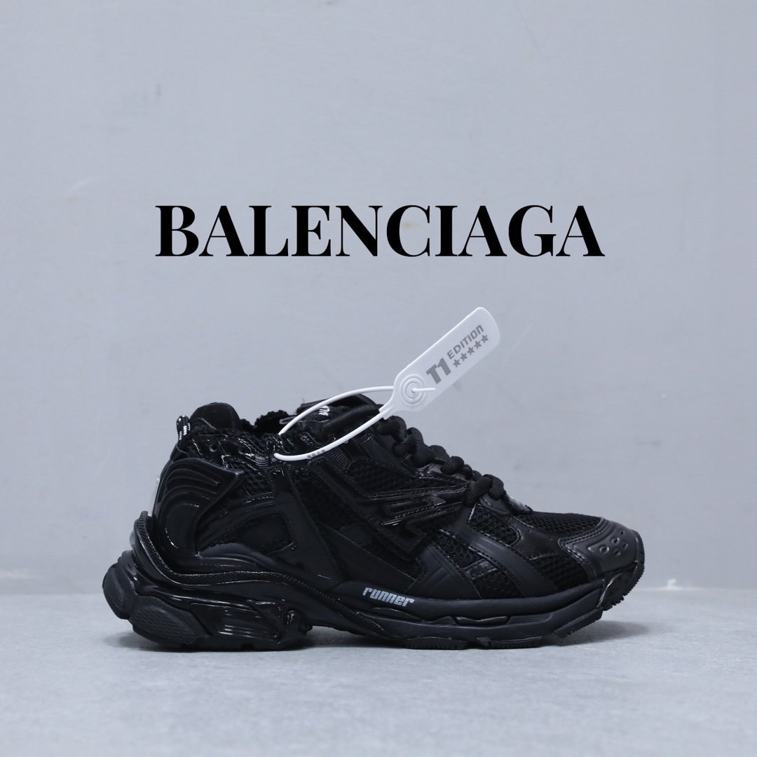 BALENCIAGA RUNNER