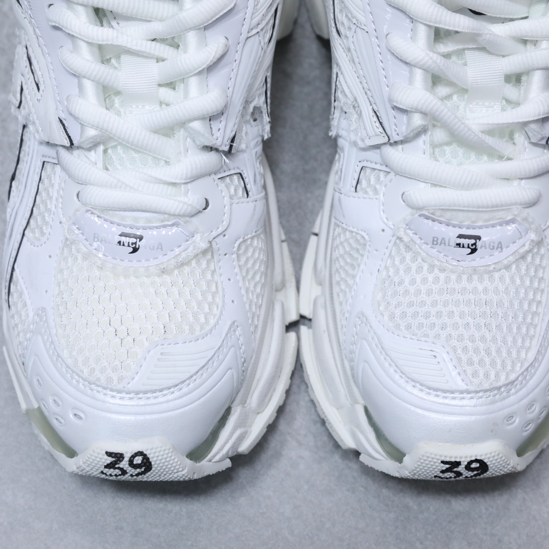 BALENCIAGA RUNNER
