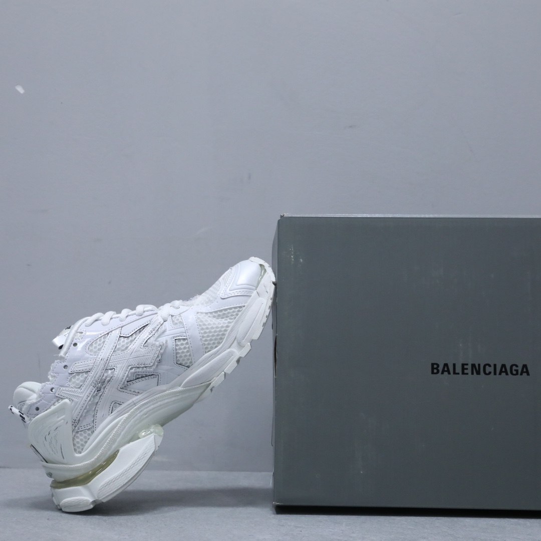 BALENCIAGA RUNNER