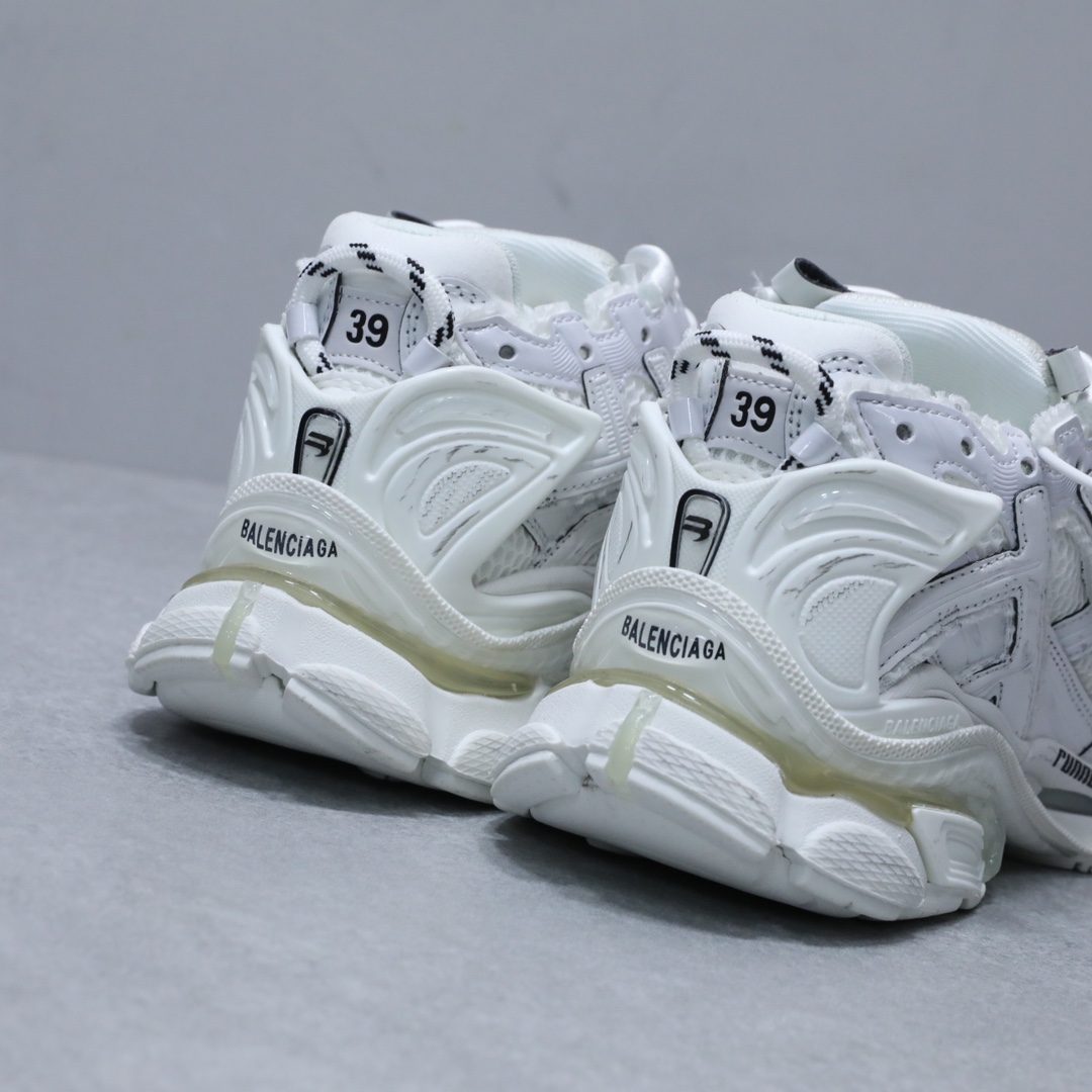 BALENCIAGA RUNNER