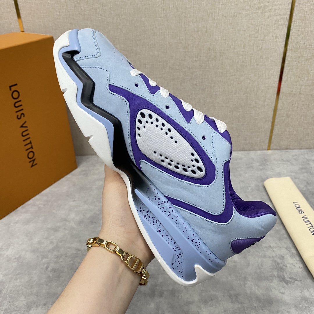 LV TRAINER