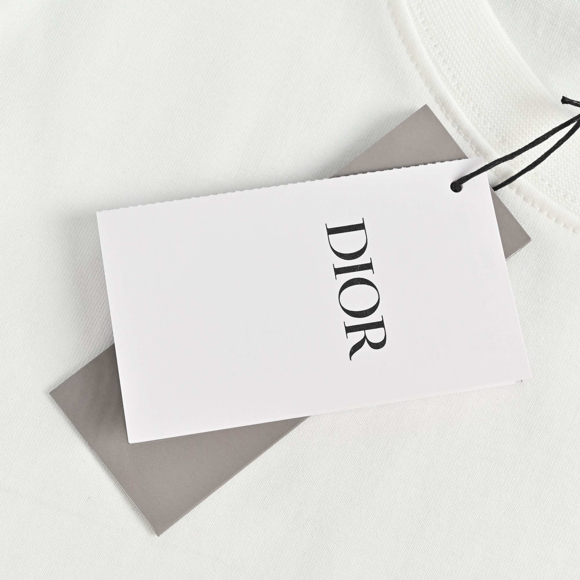 DIOR T-SHIRT