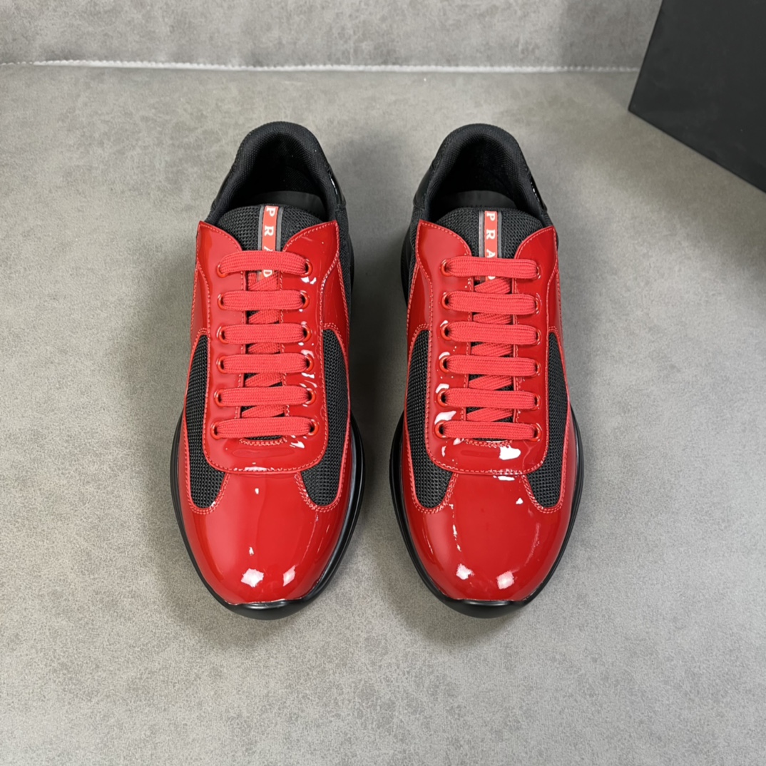 PRADA