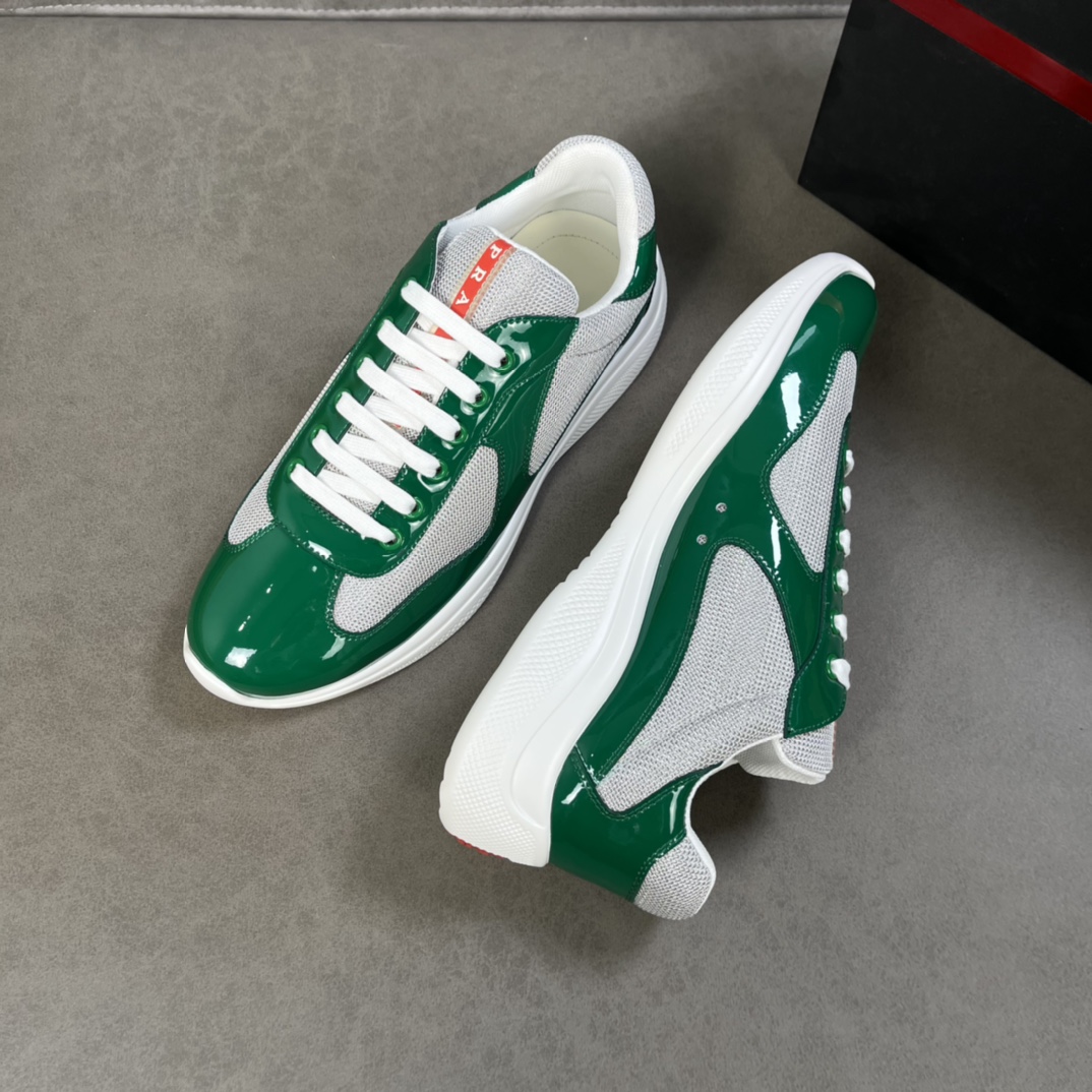 PRADA