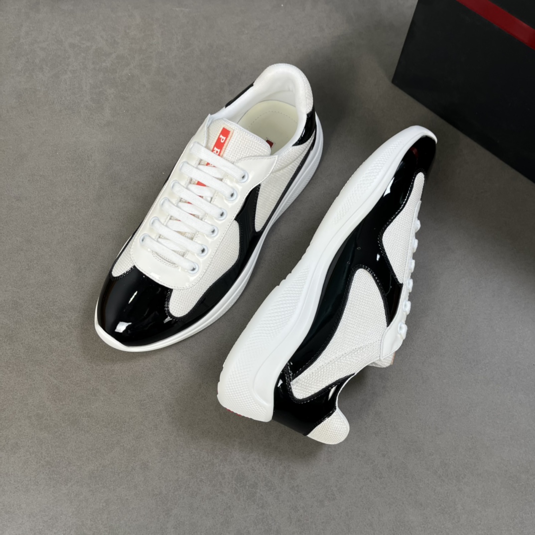 PRADA