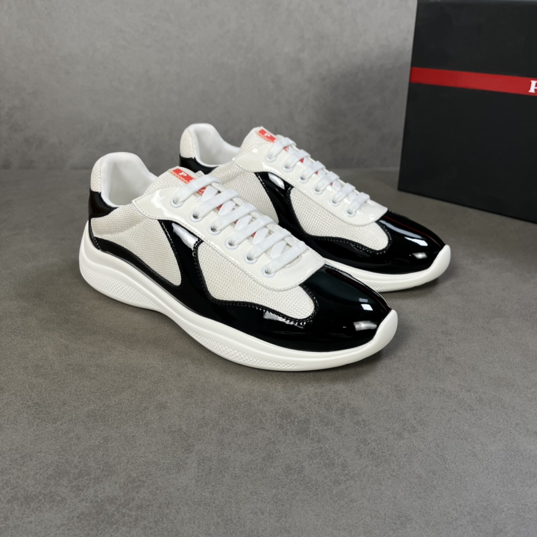 PRADA