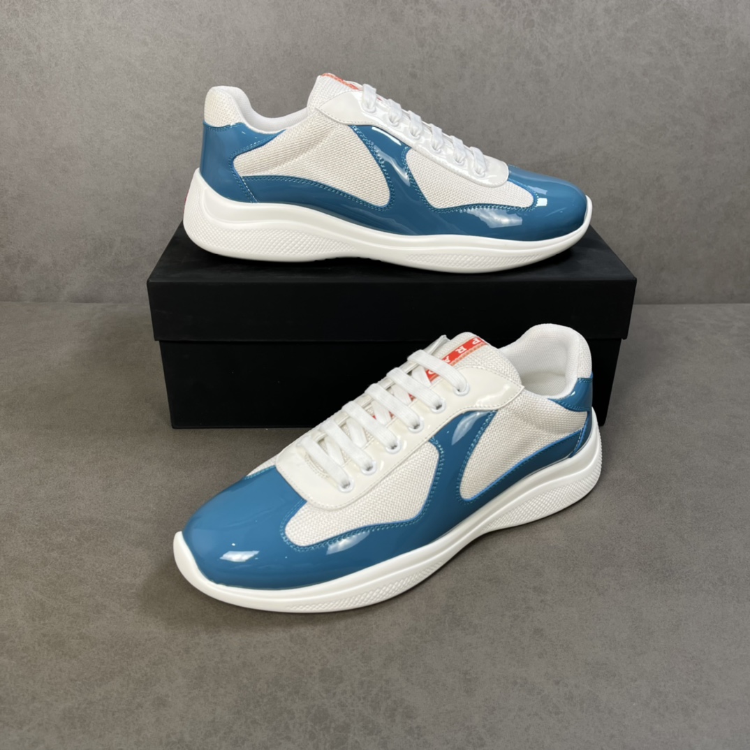 PRADA