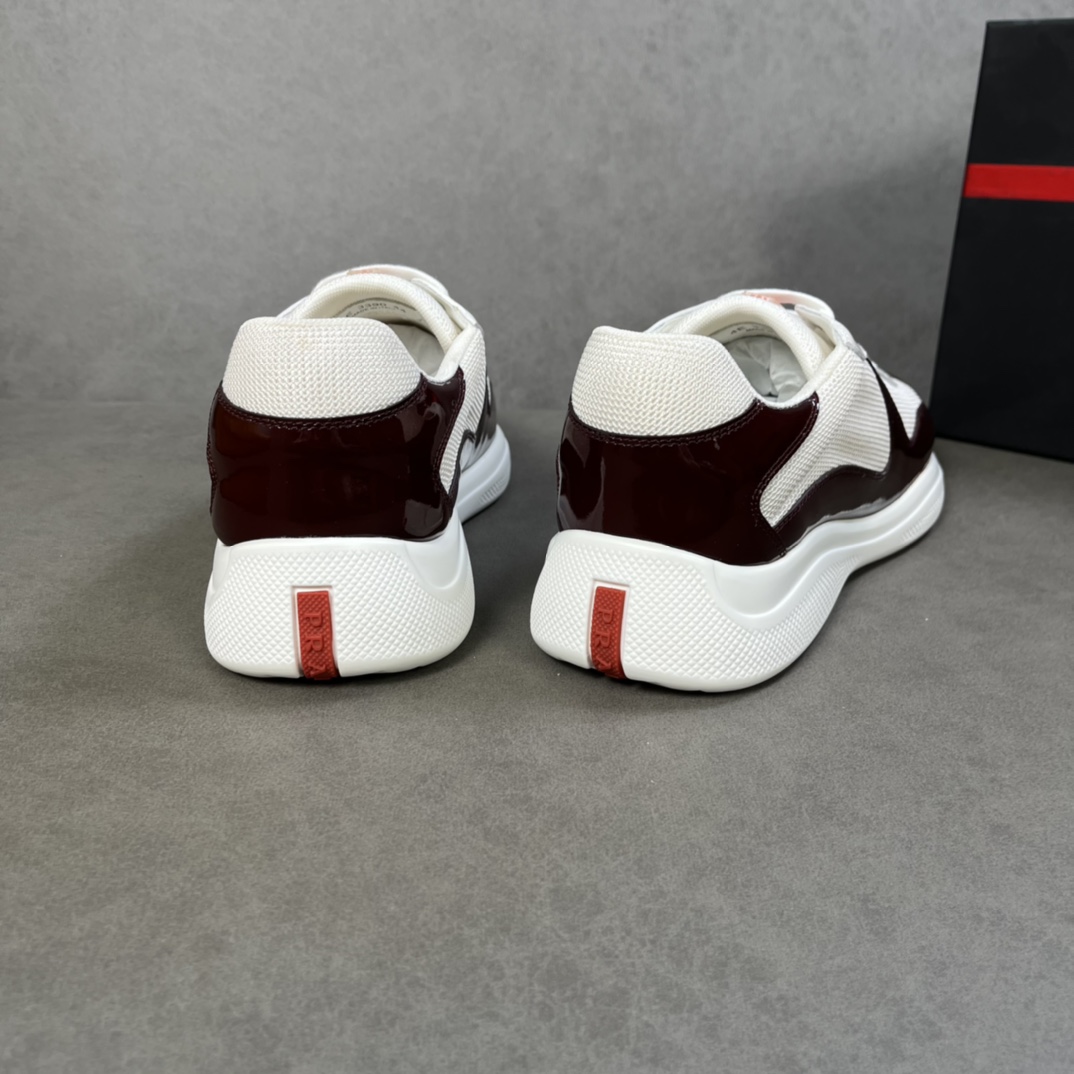 PRADA