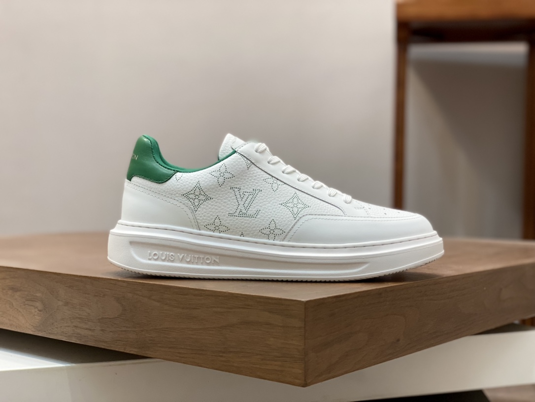 LV SNEAKER