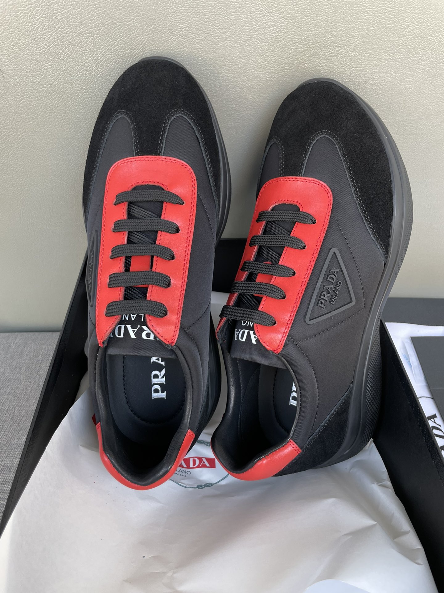 PRADA 