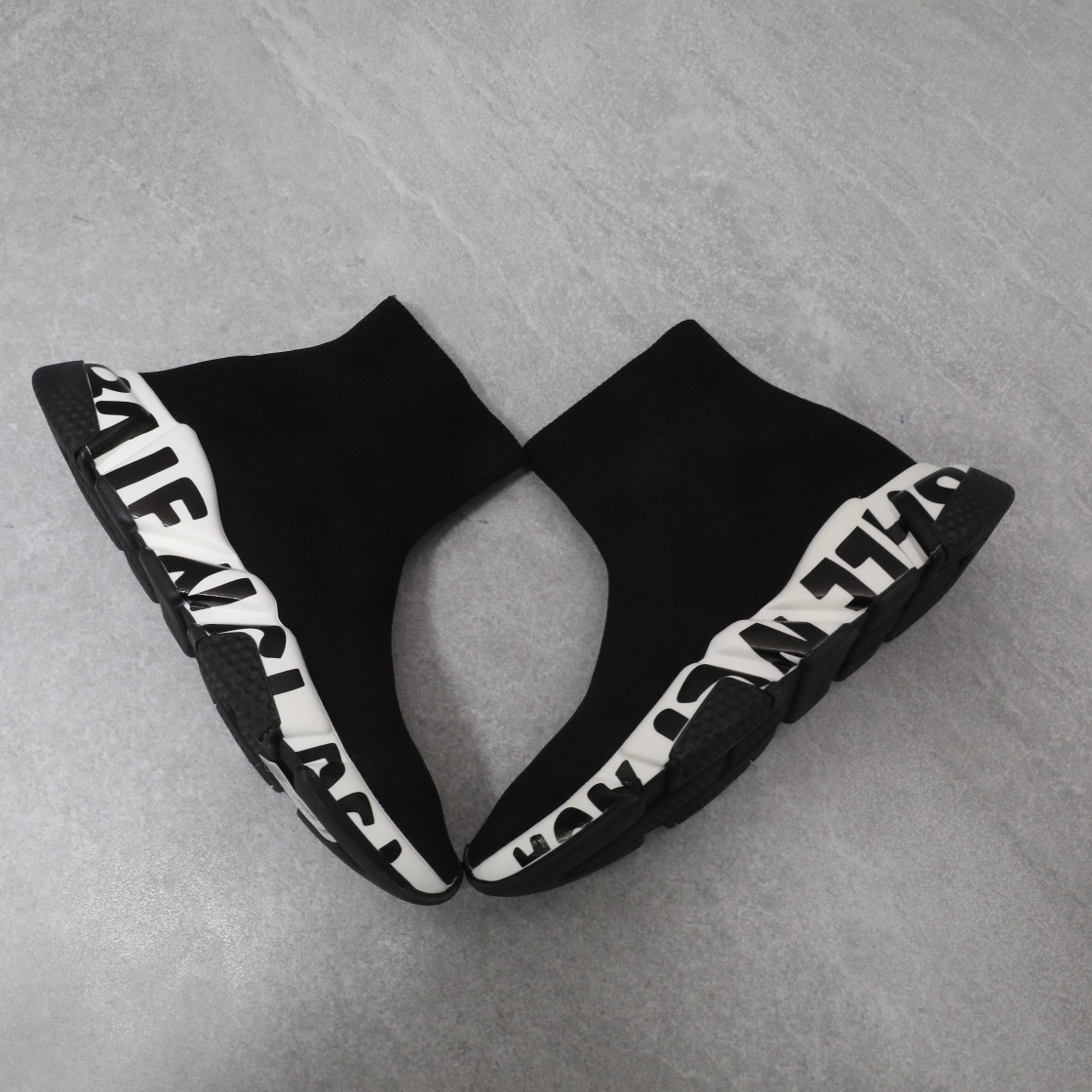BALENCIAGA SPEED 