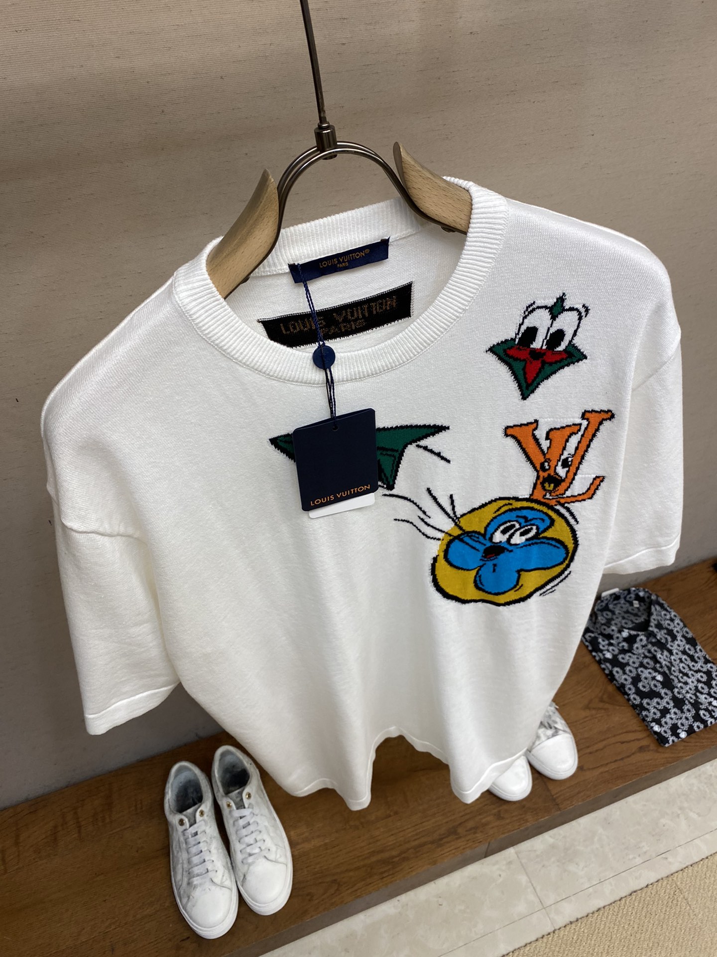 LV T-Shirt 