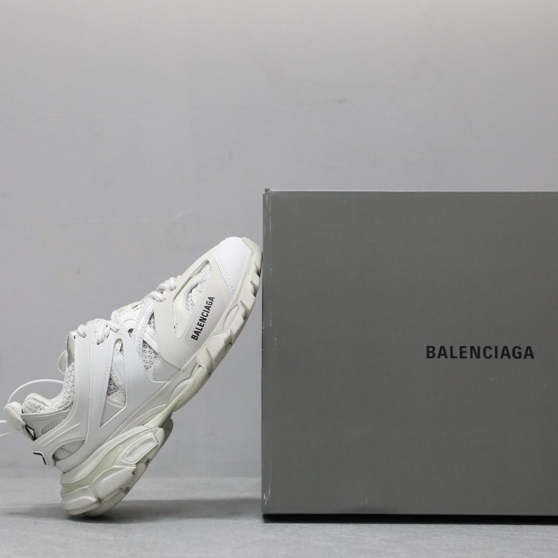 BALENCIAGA TRACK 3.0