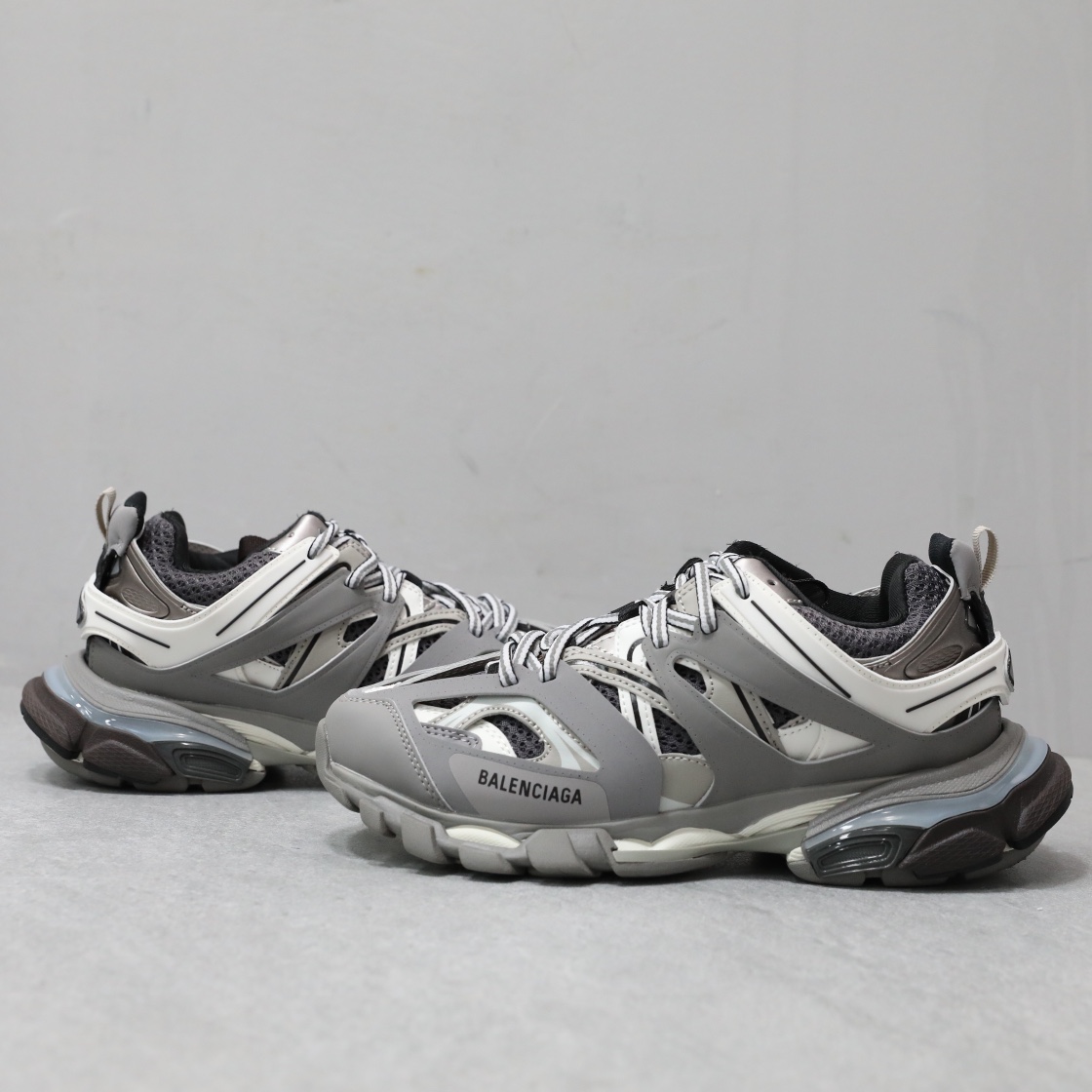 BALENCIAGA TRACK 3.0