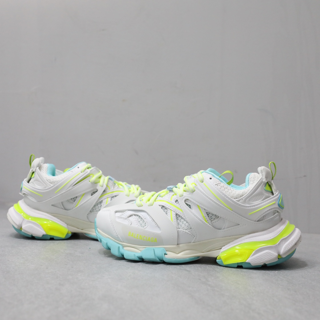 BALENCIAGA TRACK 3.0