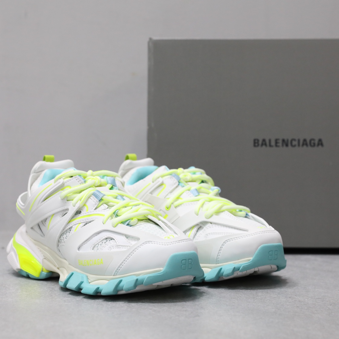 BALENCIAGA TRACK 3.0