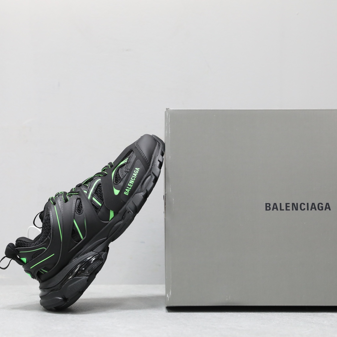 BALENCIAGA TRACK 3.0
