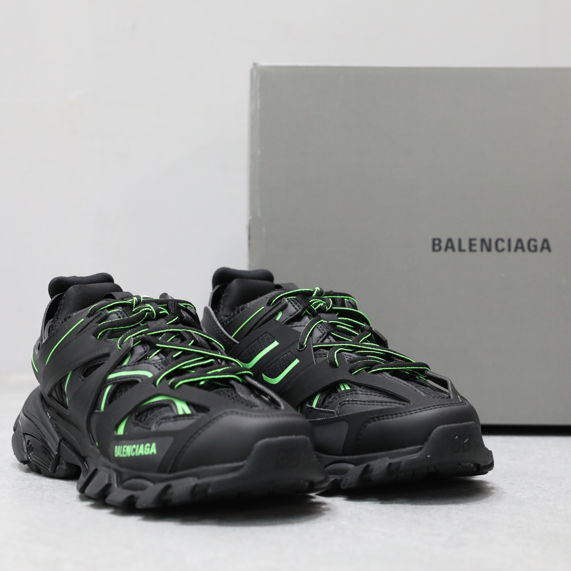 BALENCIAGA TRACK 3.0