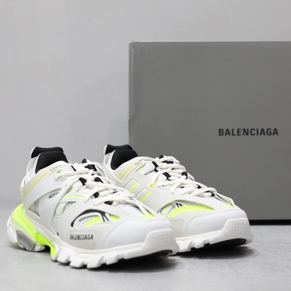 BALENCIAGA TRACK 3.0 