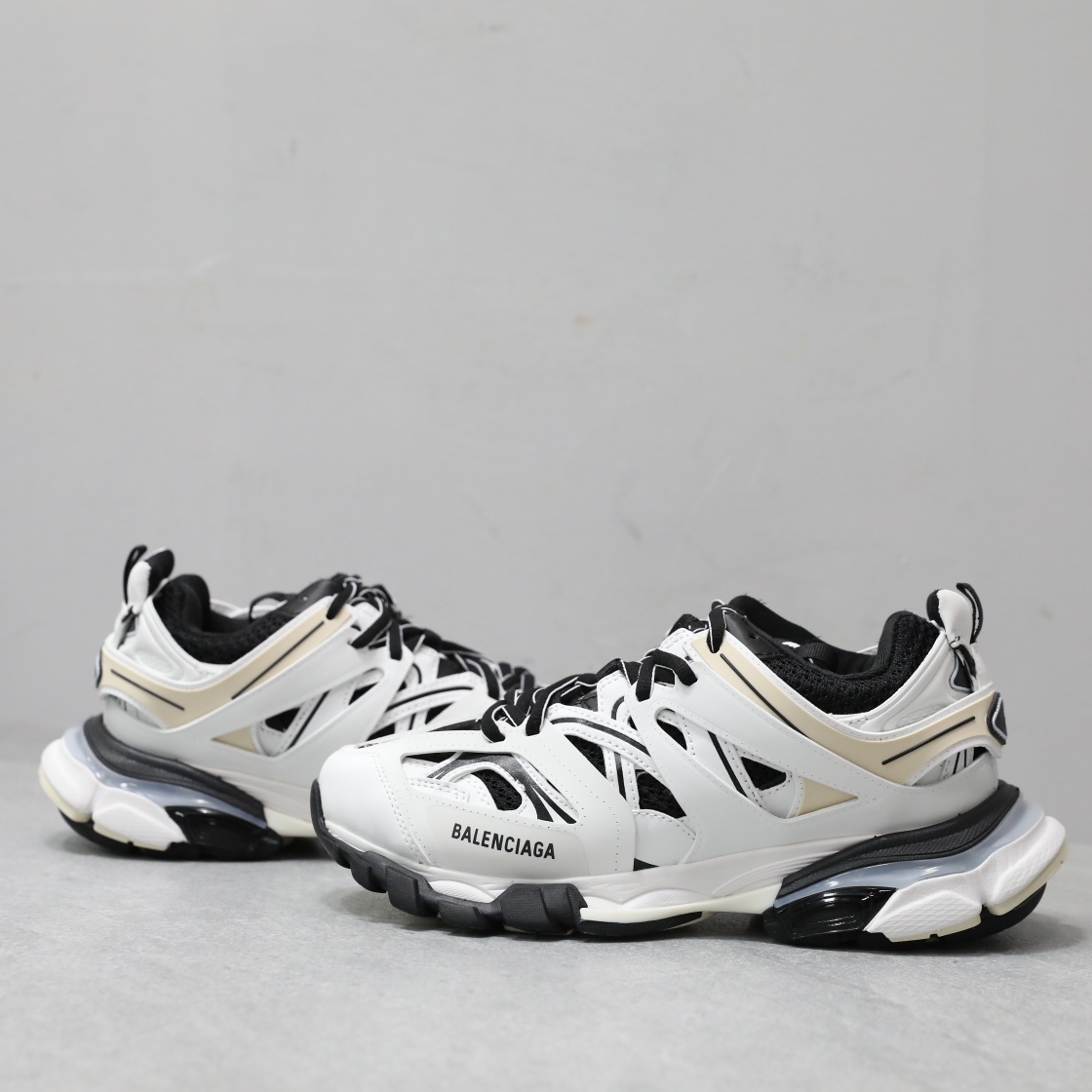 BALENCIAGA TRACK 3.0