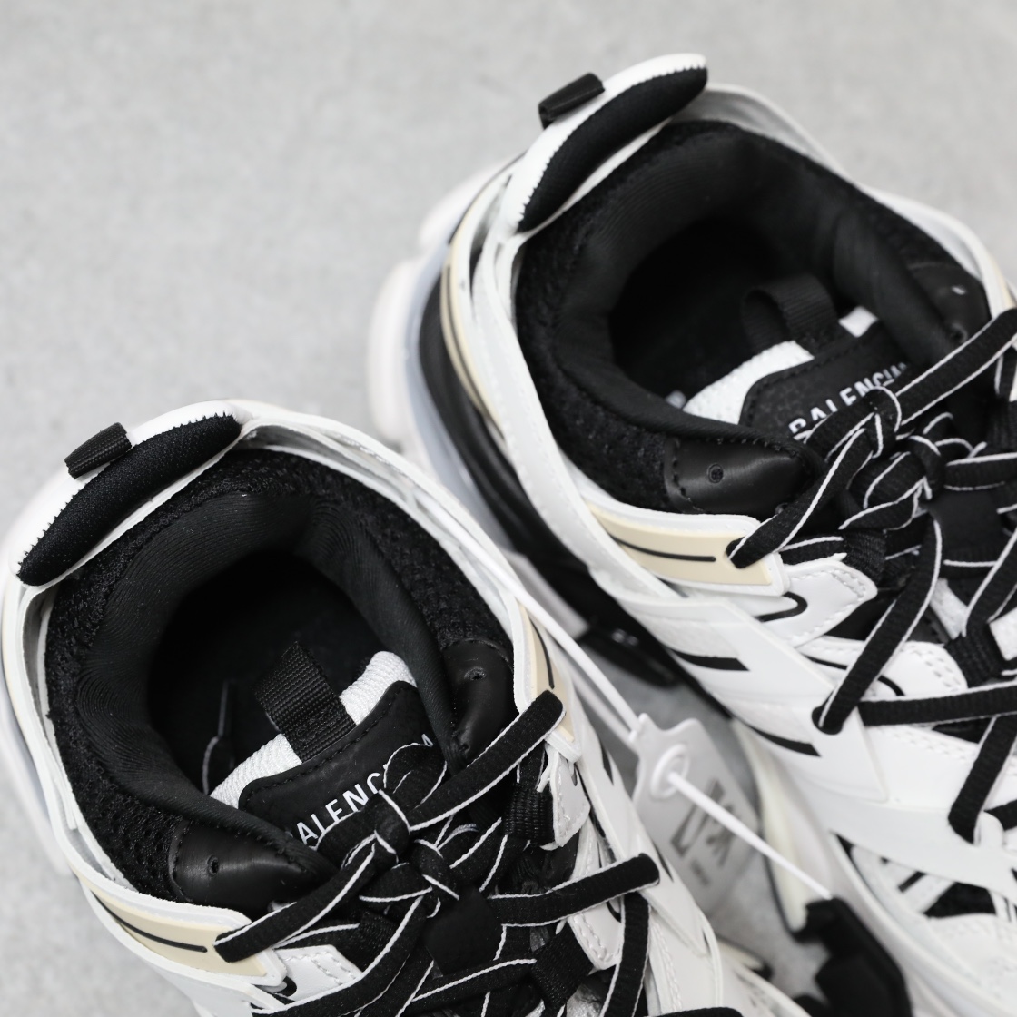 BALENCIAGA TRACK 3.0