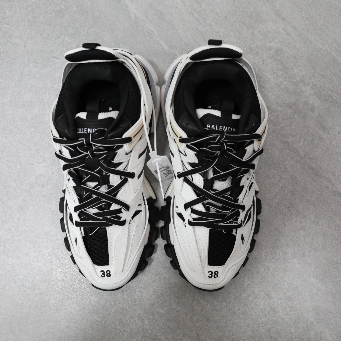 BALENCIAGA TRACK 3.0