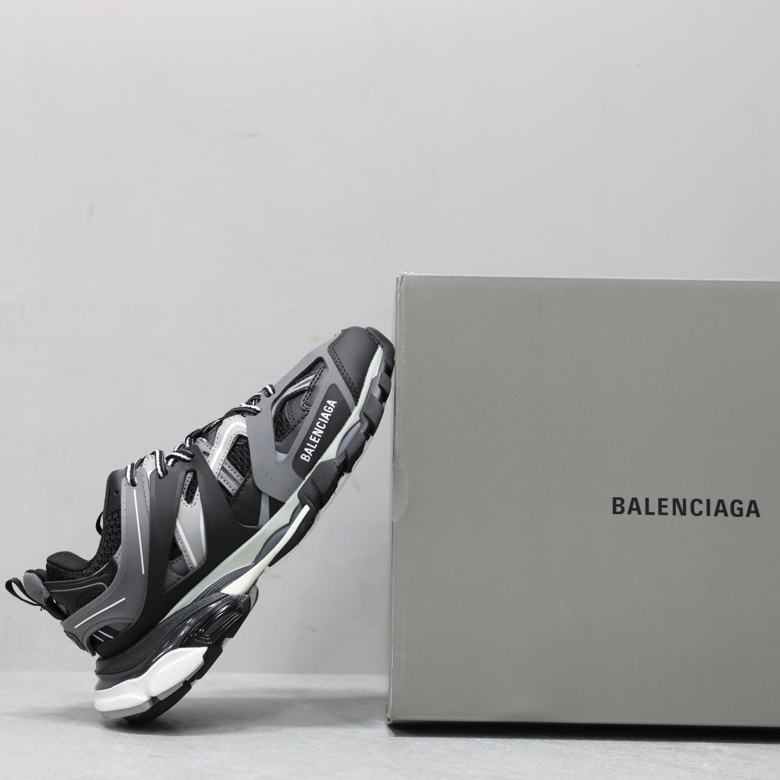 BALENCIAGA TRACK 3.0