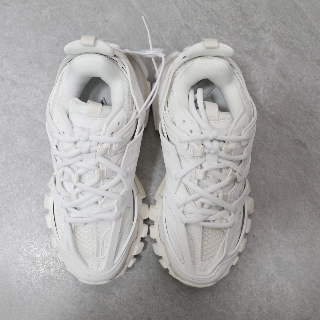 BALENCIAGA TRACK 3.0