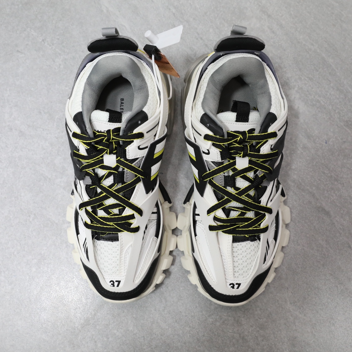 BALENCIAGA TRACK 3.0