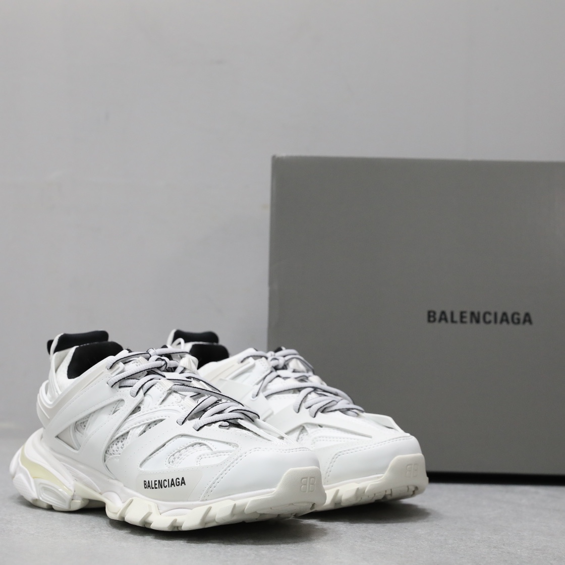 BALENCIAGA TRACK 3.0