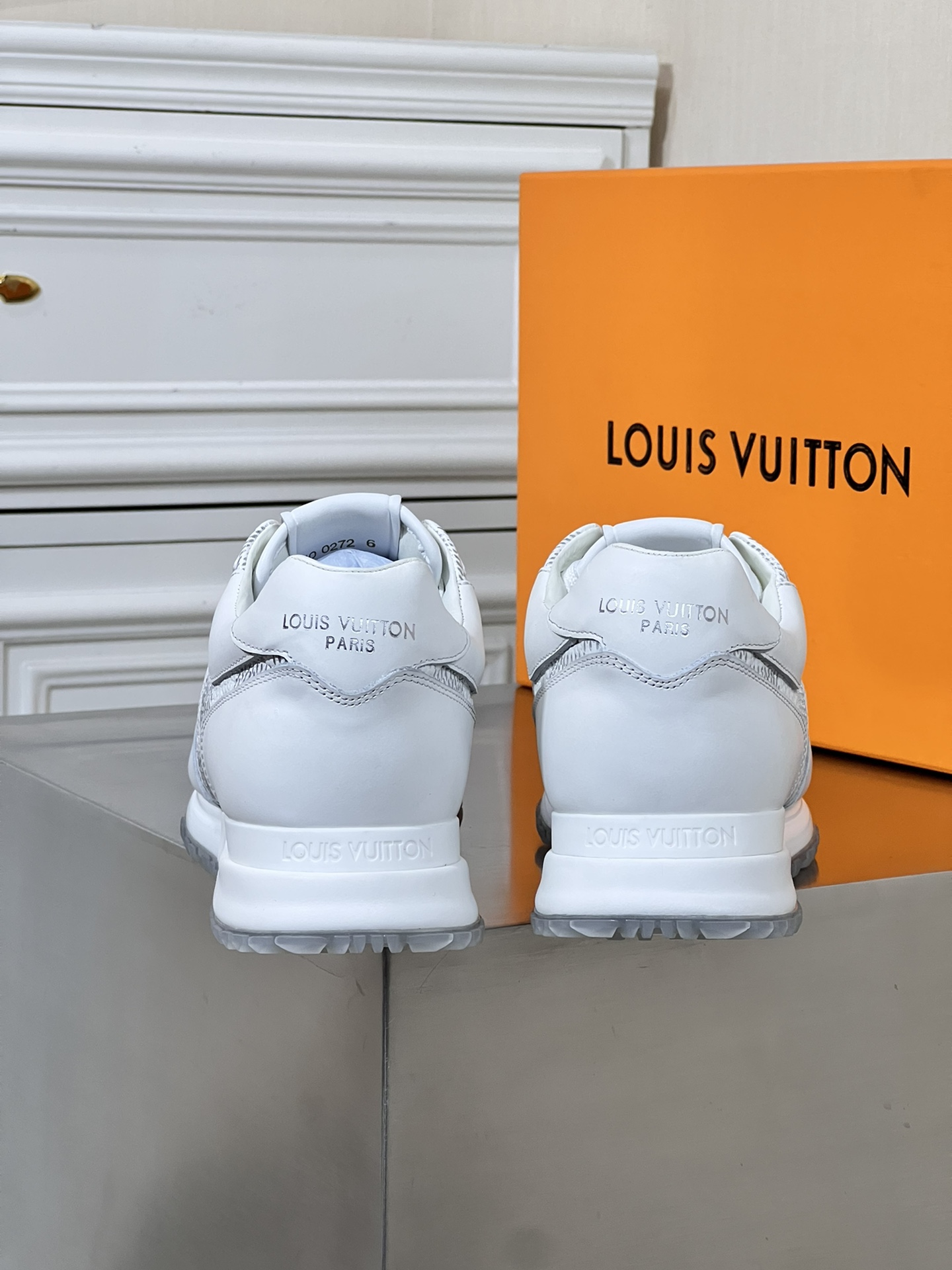 LOUIS VUITTON RUN AWAY 